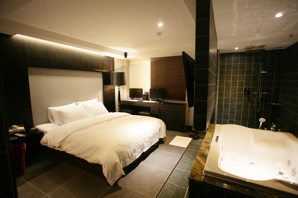 Hotel Voll Seul Quarto foto